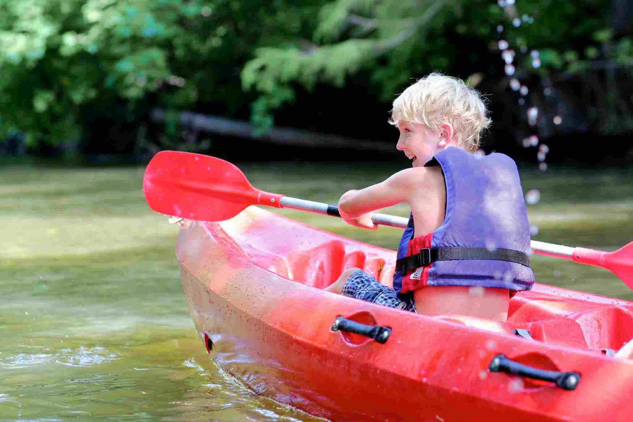 Learn kayaking